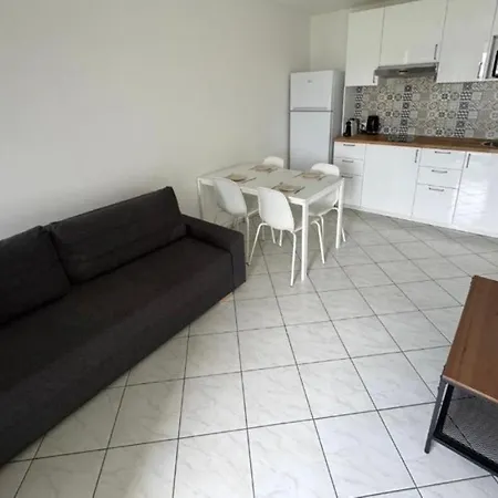 Cozy T2 Grigny Apartman *